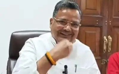 कैलाश मानसरोवर यात्रियों को यूपी सरकार देगी एक लाख रुपये, पर्यटन मंत्री जयवीर सिंह ने की घोषणा