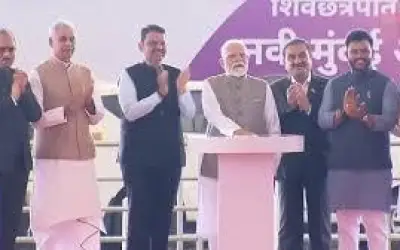 प्रधानमंत्री मोदी ने नवी मुंबई अंतर्राष्ट्रीय हवाई अड्डे के पहले चरण का किया उद्घाटन