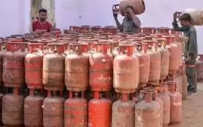 मुंबई में एलपीजी की कमी से 20 प्रतिशत होटल बंद