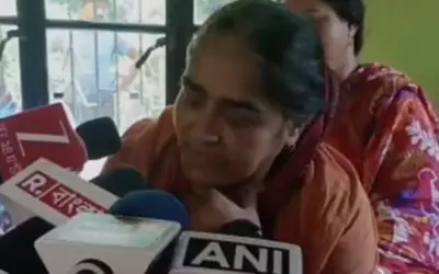टीएमसी पर बरसीं सुवेंदु अधिकारी के पीए की मां
