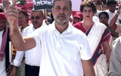 एसआईआर और वोटिंग में धांधली के आरोपों पर विपक्ष का हल्लाबोल, सीईसी ज्ञानेश कुमार के इस्तीफे की मांग