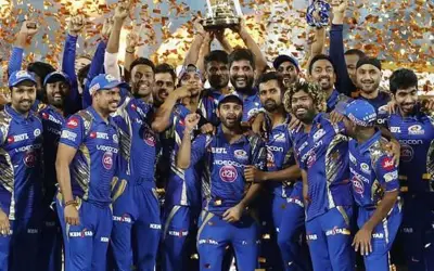 आईपीएल में मुंबई इंडियंस फैंस को चौंकाने के लिए तैयार