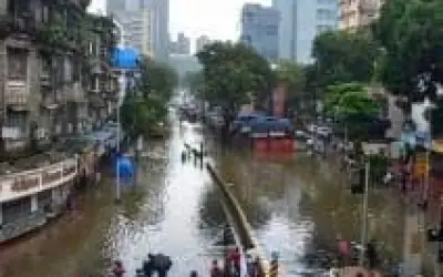 मुंबई में आज भारी बारिश  की आशंका 