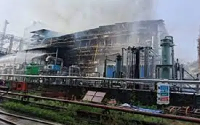 फार्मा फैक्ट्री में विस्फोट के बाद लगी भीषण आग, छह की मौत, पांच लापता