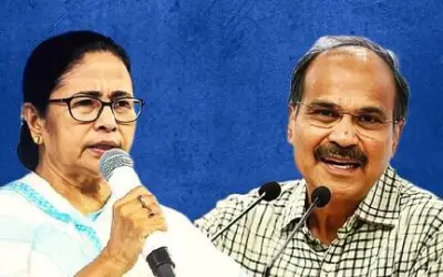 ममता बनर्जी मोदी की सेवा में व्यस्त हैं : अधीर रंजन