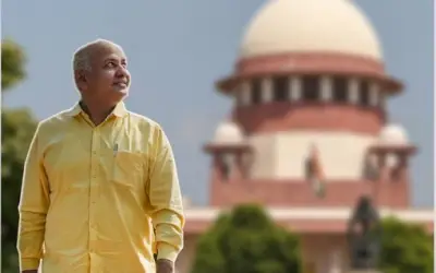 अपनी गिरफ्तारी और सीबीआई हिरासत के खिलाफ सुप्रीम कोर्ट पहुंचे मनीष सिसोदिया