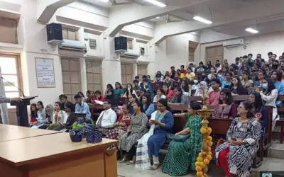 वैश्विक स्तर पर बढ़ रहा है हिंदी का प्रयोग : डॉ मुकेश गौतम