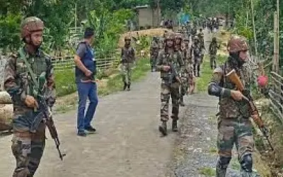हिंसा के बीच मणिपुर में गोलीबारी, तीन नागरिकों की मौत
