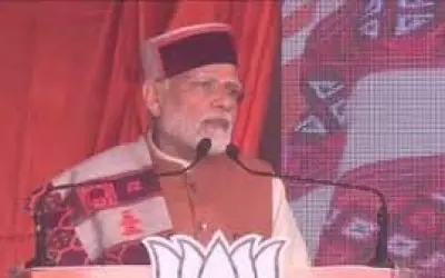 कांग्रेस का मूल आधार आज भी परिवारवाद ही है : पीएम मोदी