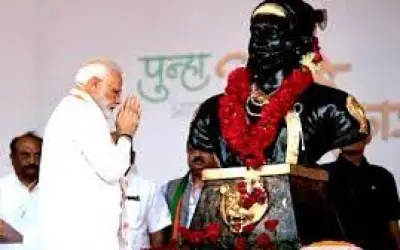 पीएम मोदी ने शिवाजी जयंती पर दी श्रद्धांजलि