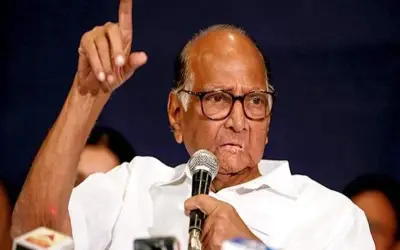 एकनाथ शिंदे को दशहरा रैली करने का अधिकार नहीं - शरद पवार