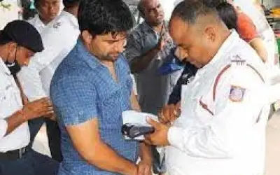 ओमीक्रॉन से बचने के लिए केंद्र ने जारी किए सख्त निर्देश, नियम का उल्लंघन करने वालों को मिलेगी सजा