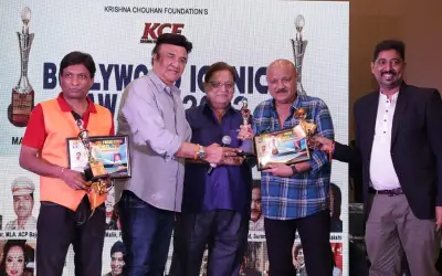 डॉ कृष्णा चौहान द्वारा तीसरे बॉलीवुड आइकॉनिक अवार्ड 2022 का शानदार आयोजन सम्पन्न