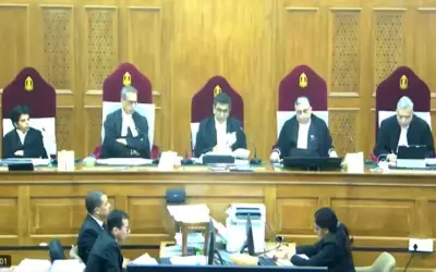 आप सरकार के पास होगा अफसरों की ट्रांसफर-पोस्टिंग का अधिकार : सुप्रीम कोर्ट