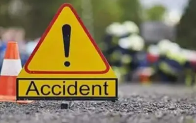 हैप्पी न्यू ईयर मनाने जा रहे तीन युवकों की दुर्घटना में मौत