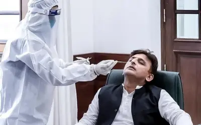 अखिलेश यादव भी कोरोना की चपेट में आए