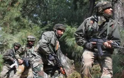 अनंतनाग में तीन आतंकी ढेर