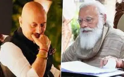 अनुपम खेर ने की सरकार की आलोचना