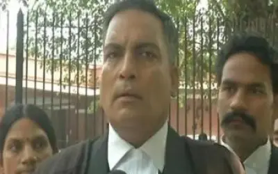 निर्भया के वकील ने फांसी टालने के लिए कोरोना का बनाया बहाना