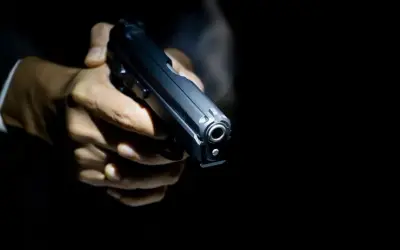 नाराज़ आर्मी लेफ्टिनेंट कर्नल ने पत्नी को गोली मारी और फिर खुद को मार ली