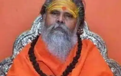 दिवंगत महंत नरेंद्र गिरि के कमरे से मिले तीन करोड़ कैश और भारी मात्रा में जूलरी