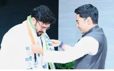 बीजेपी छोड़ टीएमसी में शामिल हुए बाबुल सुप्रियो