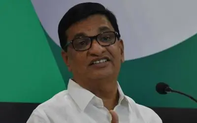 मुख्यमंत्री रहते फडणवीस ने भी की थी कुख्यात अंडरवर्ल्ड डॉन से मुलाकात -थोरात