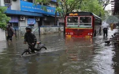पानी-पानी फिर हुई मुंबई