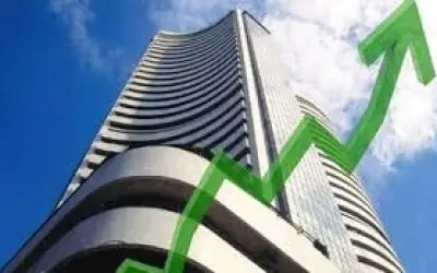 पहली बार सेंसेक्स 42000 के पार