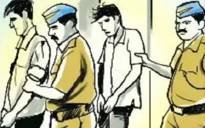 बीफ पकाने के मामले में तीन गिरफ्तार