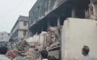 भिवंडी में दो मंजिला इमारत गिरने से एक की मौत