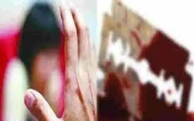पत्नी ने अप्राकृतिक सेक्स से मना किया तो पति ने ब्लेड से प्राइवेट पार्ट को काटा