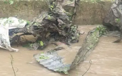पुलवामा में आतंकी हमला नाकाम, 20 किलो विस्फोटक से लदी कार की गई नष्ट