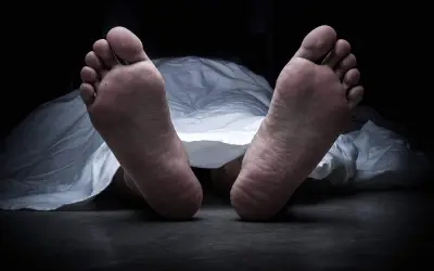 शराब के नशे में पिता ने अपने लकवाग्रस्त बेटे को मार डाला