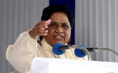 2024 लोकसभा चुनाव बिना गठबंधन के अकेले लड़ेगी बसपा : मायावती