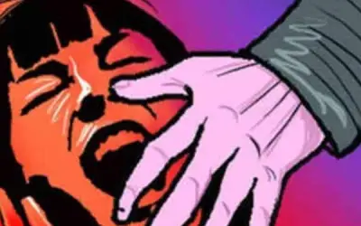 दुष्कर्मी चाचा और मासूम पीड़िता भतीजी को ज़िंदा जलाने का फरमान