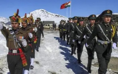 सीमा विवाद पर भारत-चीन सैन्य कमांडरों के बीच आज बैठक
