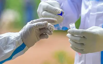 कोरोना के ग्राफ़ में लगातार बढ़ोत्तरी
