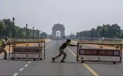 कोरोना से राजधानी दिल्ली में लगा वीकेंड कर्फ्यू