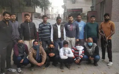 ज़िंदा कारतूस के साथ दिल्ली पुलिस ने किया छह लोगों को गिरफ्तार