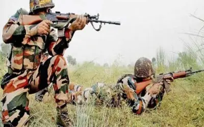 पाकिस्तान के रास्ते नियंत्रण रेखा से घुसपैठ कर रहे 3 आतंकी नौशेरा में ढेर