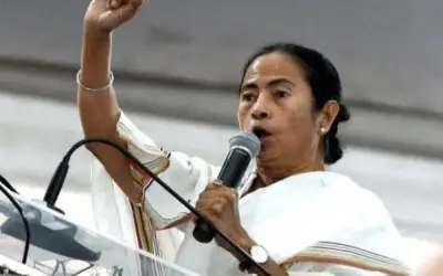 पीएम का आरोप साबित हुआ तो सभी 42 प्रत्याशी वापस ले लूंगी : ममता