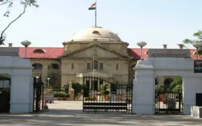 गौशाला निर्माण पर  इलाहाबाद हाई कोर्ट ने लगाईं रोक