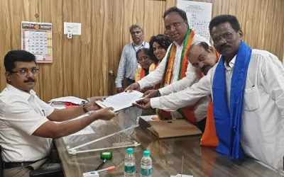 आशीष शेलार को चाहिए मतदाताओं का आशीष !