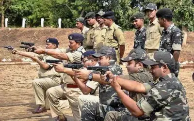 उत्तर प्रदेश में कुख्यात गुंडों के खिलाफ ऑपरेशन एनकाउंटर !