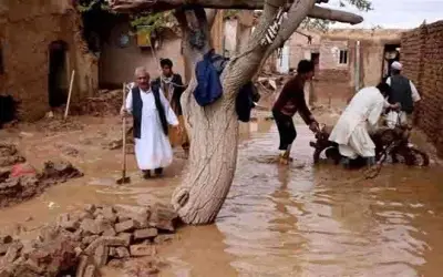 अफगानिस्तान में पहले भूकंप ने तो अब बाढ़ ने ली 400 की जान
