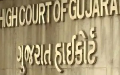 गुजरात हाईकोर्ट ने नाबालिग को दी 6 महीने का गर्भ गिराने की अनुमति, पिता ने ही किया गर्भवती