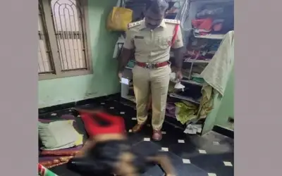 मां ने बेटे की हत्या कर आत्मसमर्पण किया