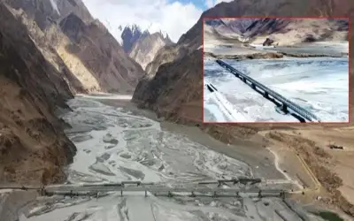 गलवान नदी में बाढ़ से चीनी सैनिकों के कैंप बहे