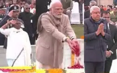 राष्ट्रपिता महात्मा गांधी को पुण्यतिथि पर राष्ट्रपति, पीएम मोदी और अमित शाह ने दी श्रद्धांजलि